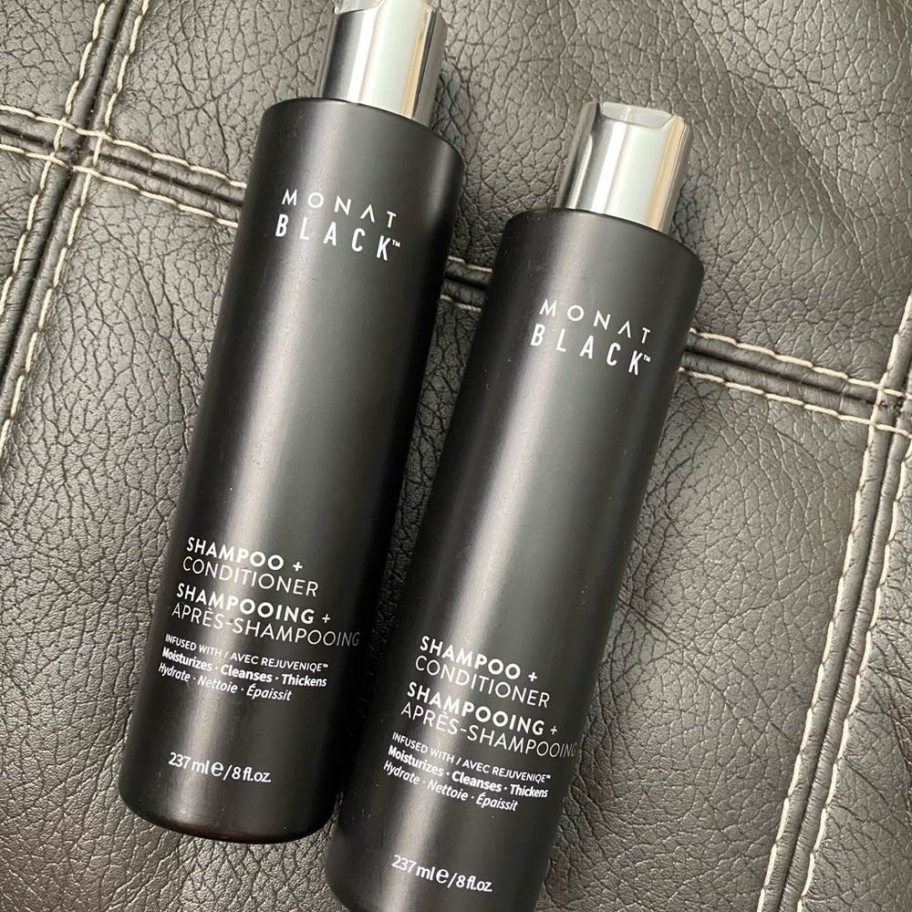 Monat Black